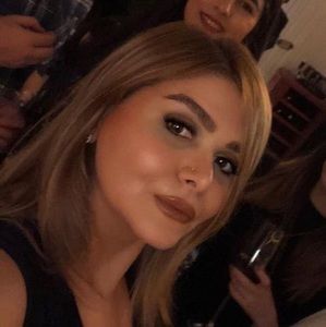 Meet your Posher, Mahsa